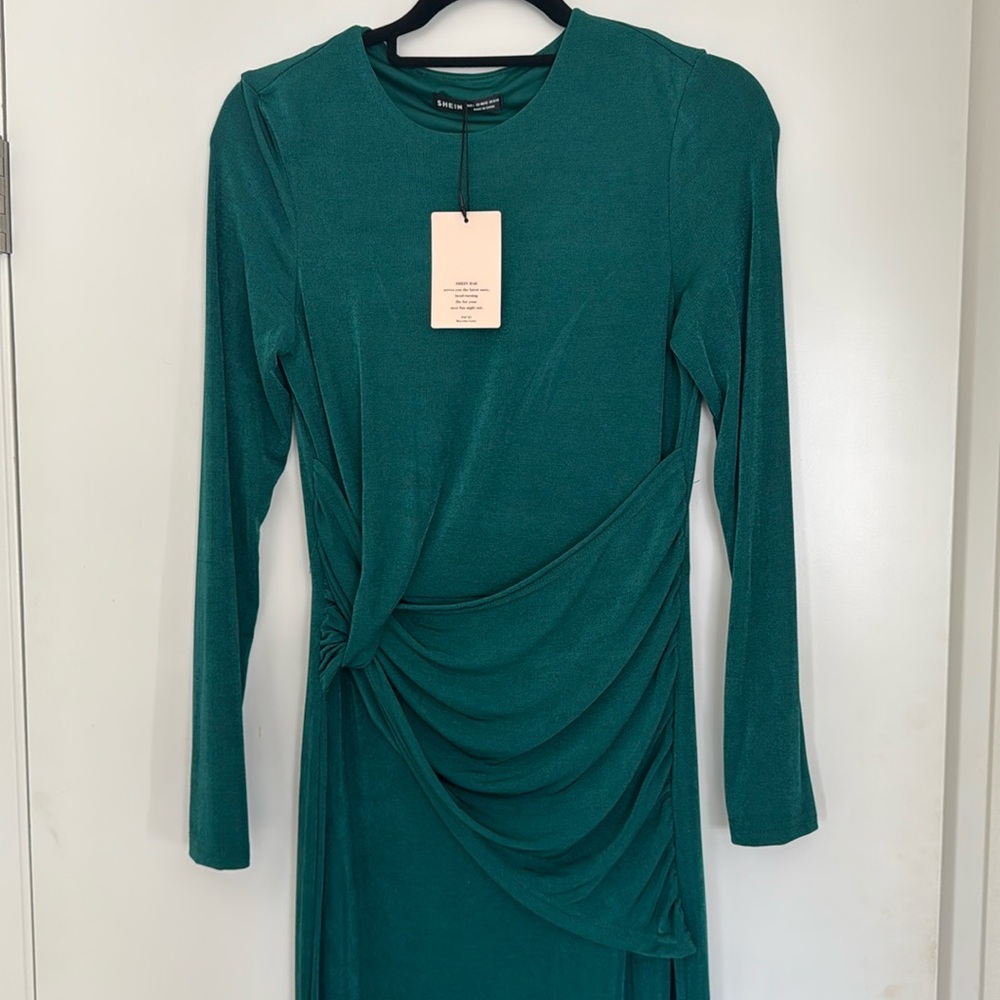 BRAND NEW - Emerald Green Holiday Dress - SHEINbae